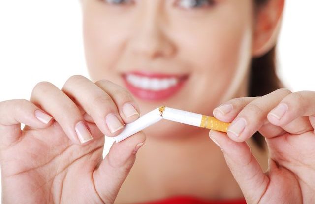 koureni-prestat-cigareta elektronická cigareta