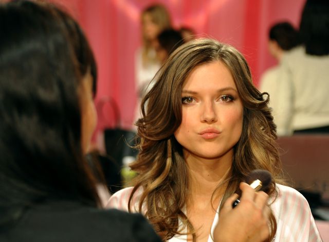 Anton Oparin / Shutterstock.com