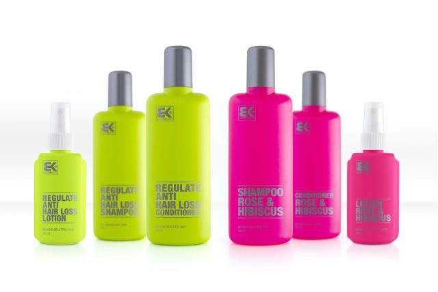 Od této firmy existují i další řady - žlutá je proti vypadávání vlasů, růžová je pro normální vlasy.