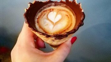 Káva v kornoutku, coffeecone