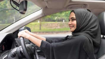 Ženy v Saudské Arabii budou moci řídit