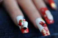 vánoční manikúra