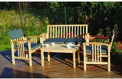 Zahradní dřevěný nábytek