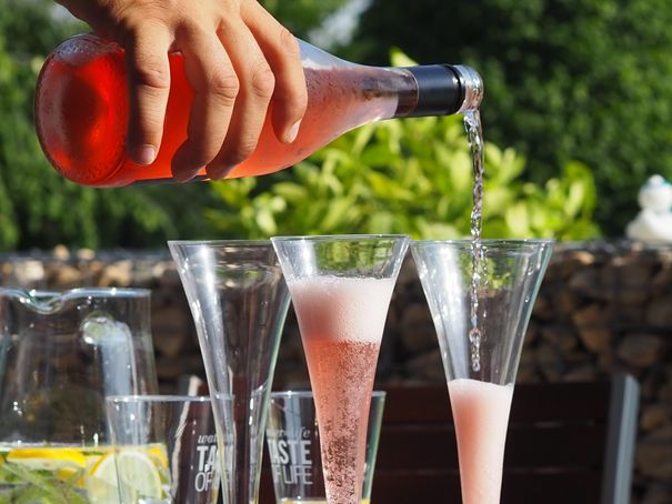 růžové šampaňské