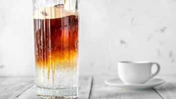 Espresso tonic