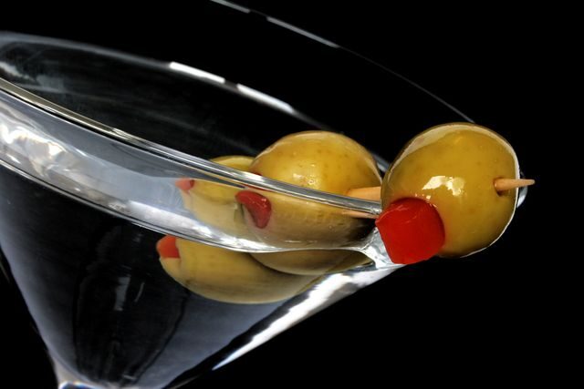 martini-olivy-james-bond