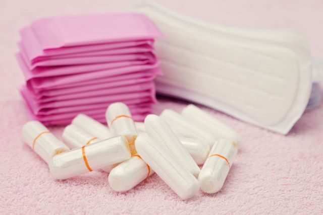 menstruace-vlozky-tampóny