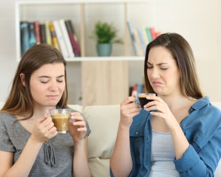 Proč je káva kyselá