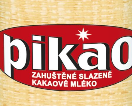 Pikao lze koupit v plechovce či tubě